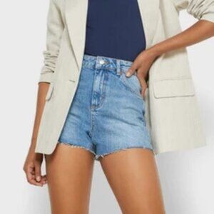 NWT Topshop High waisted raw hem mom jean short